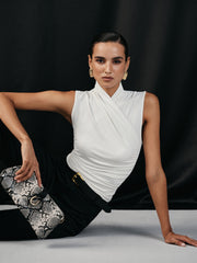 Çapraz Yaka Dökümlü Atlet