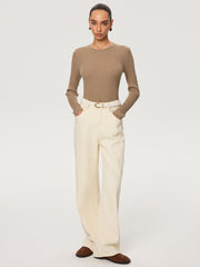 Arka Kesik Detaylı Örgü Kazak