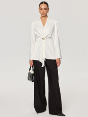 Saten Bluz Dar V Yaka Metal Detaylı